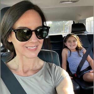 Meet your Posher, Kendra